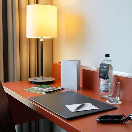 Hotel Atlantic Galopprennbahn 4*